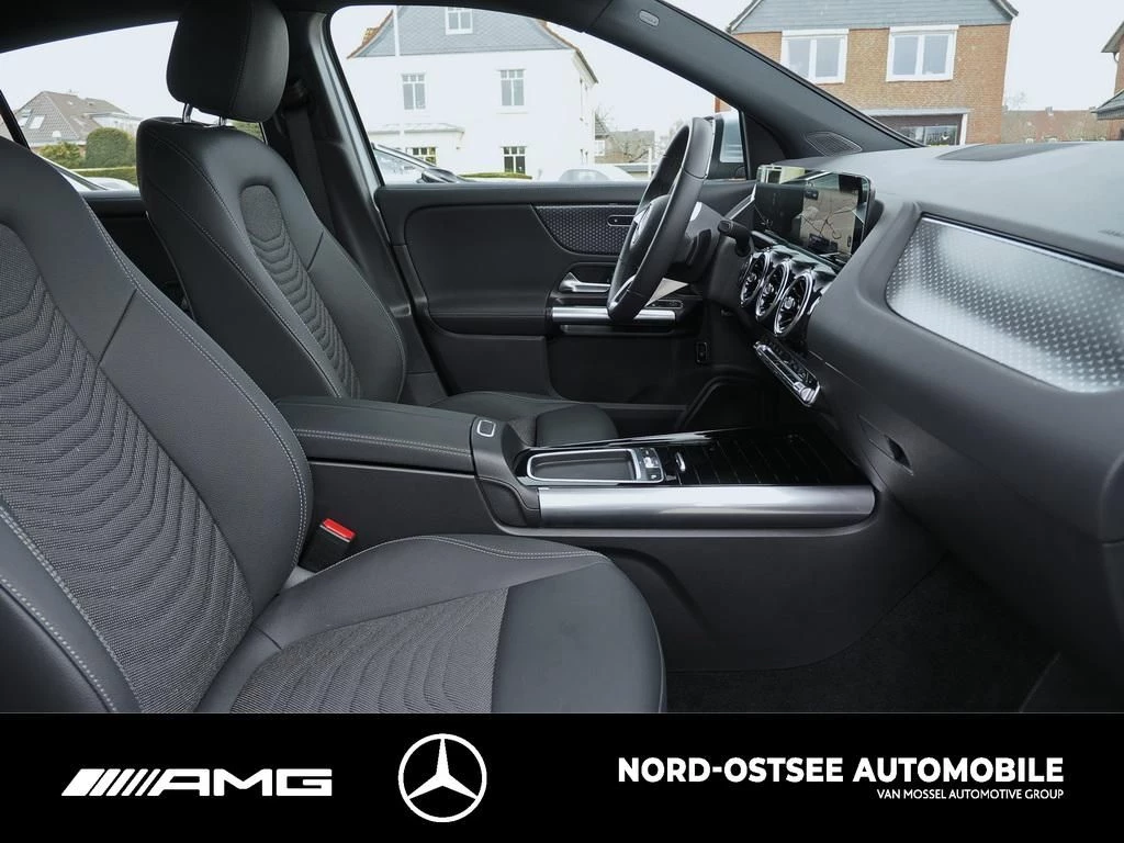 Mercedes-Benz GLA 200 d PROGRESSIVE AHK SHZ KLIMA NAVI MBUX ProgressiveC118 GLA 200 d PROGRESSIVE AHK SHZ KLIMA NAVI MBUX Progressive