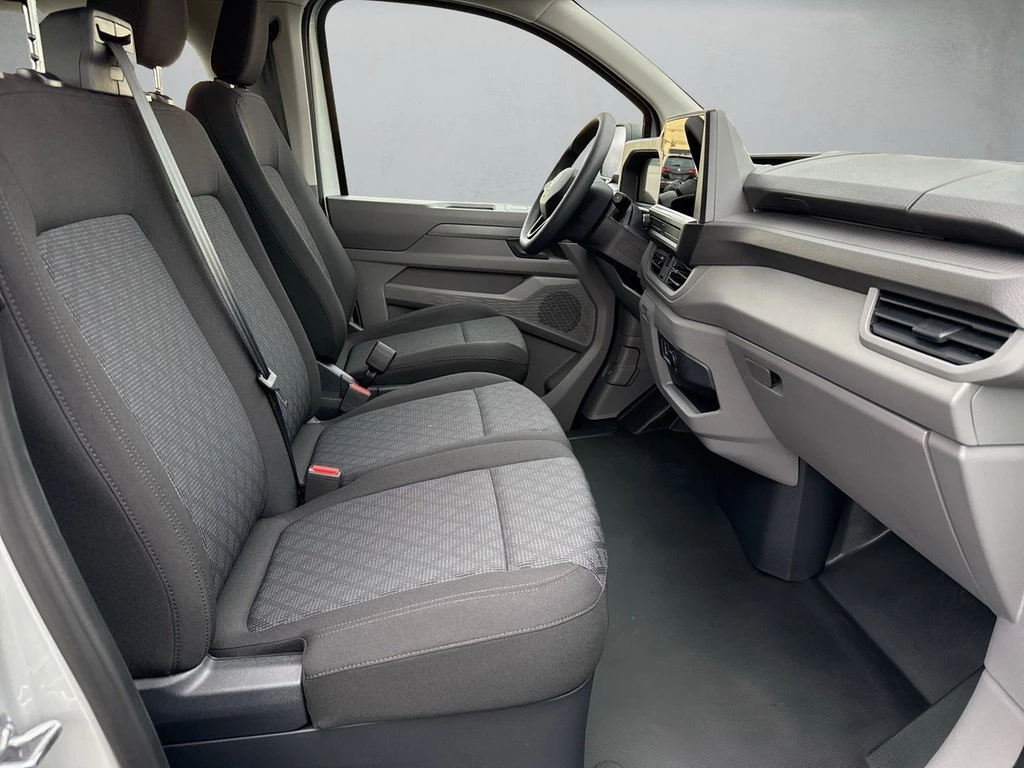 Volkswagen Transporter T 7 Kombi 2.0l TDI VAL