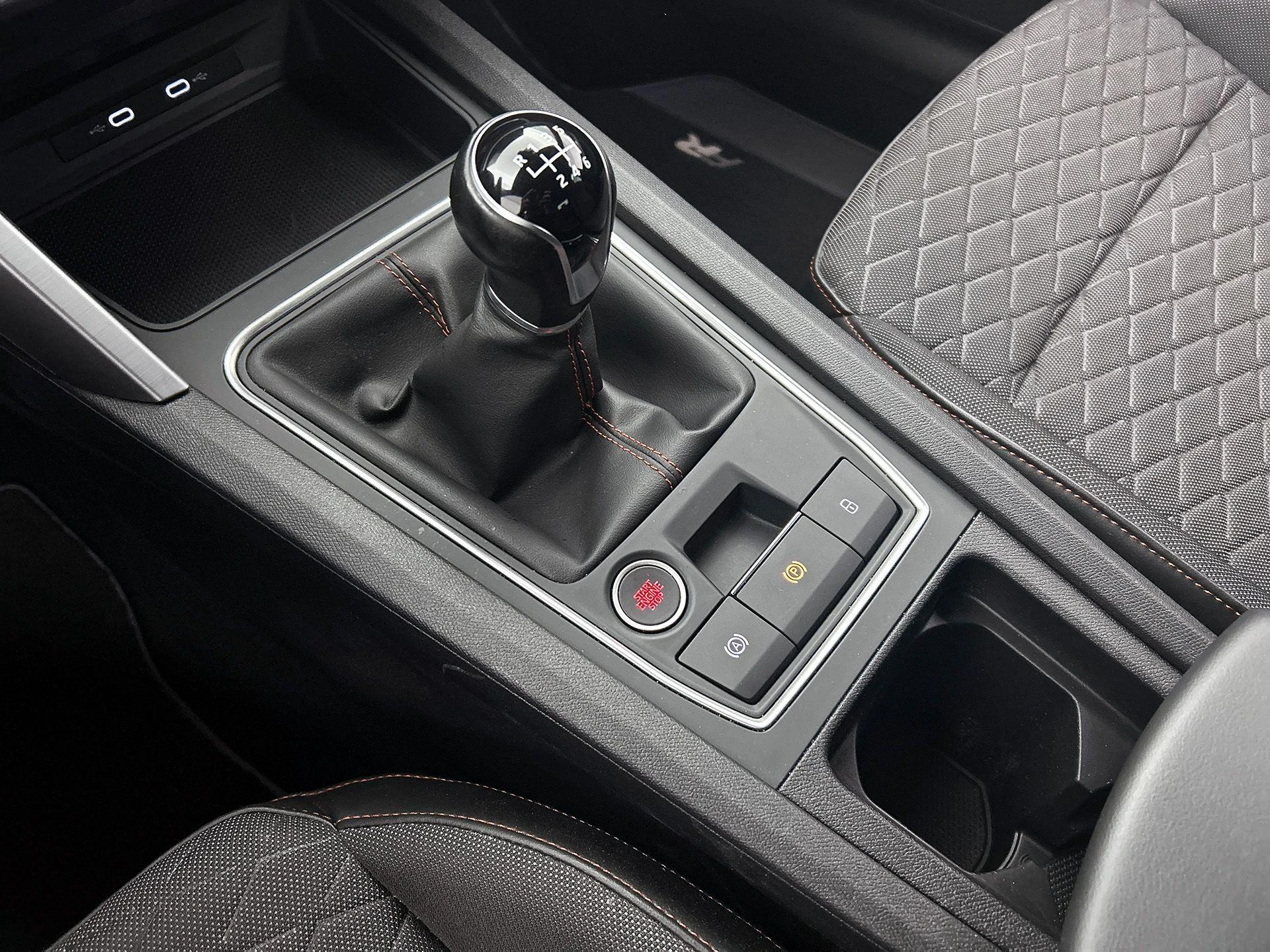 SEAT-Leon-image-27