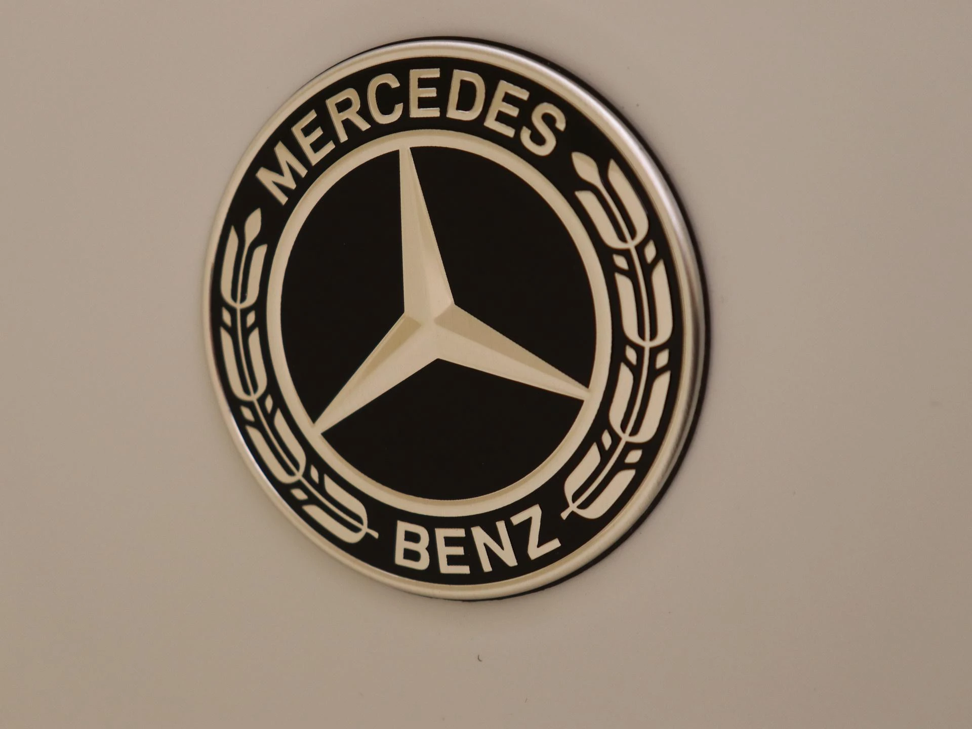 Mercedes-Benz-C-Klasse-image-26