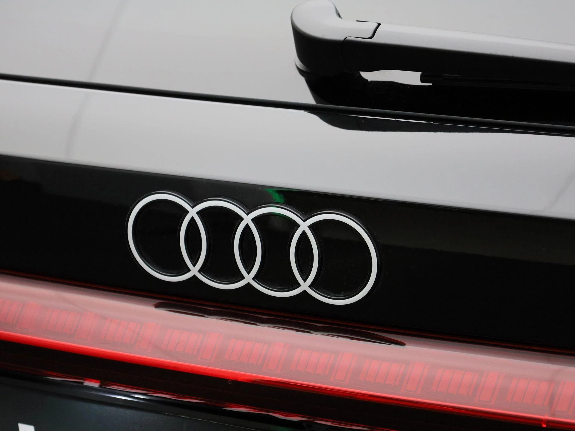 Audi A5 Avant 2.0 e-hybrid quattro S edition