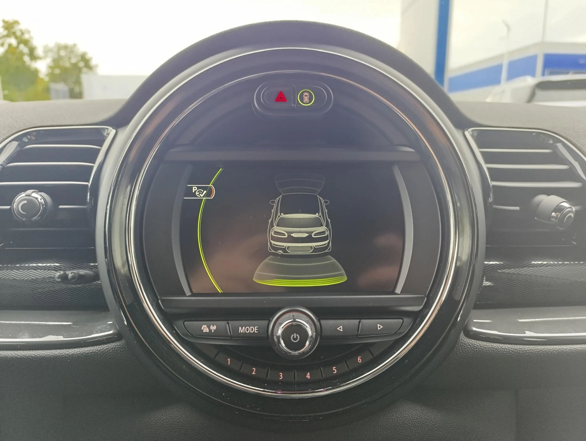MINI-Clubman-image-19