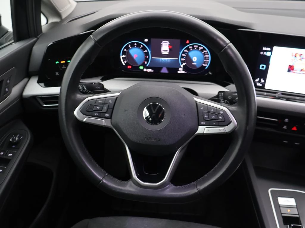 Volkswagen Golf VIII SW Golf Variant Life 1.0eTSI 110PK *AUTOMAAT*ACC*TREKHAAK*LANE ASSIST*PDC*VIRTUAL COCKPIT*...*