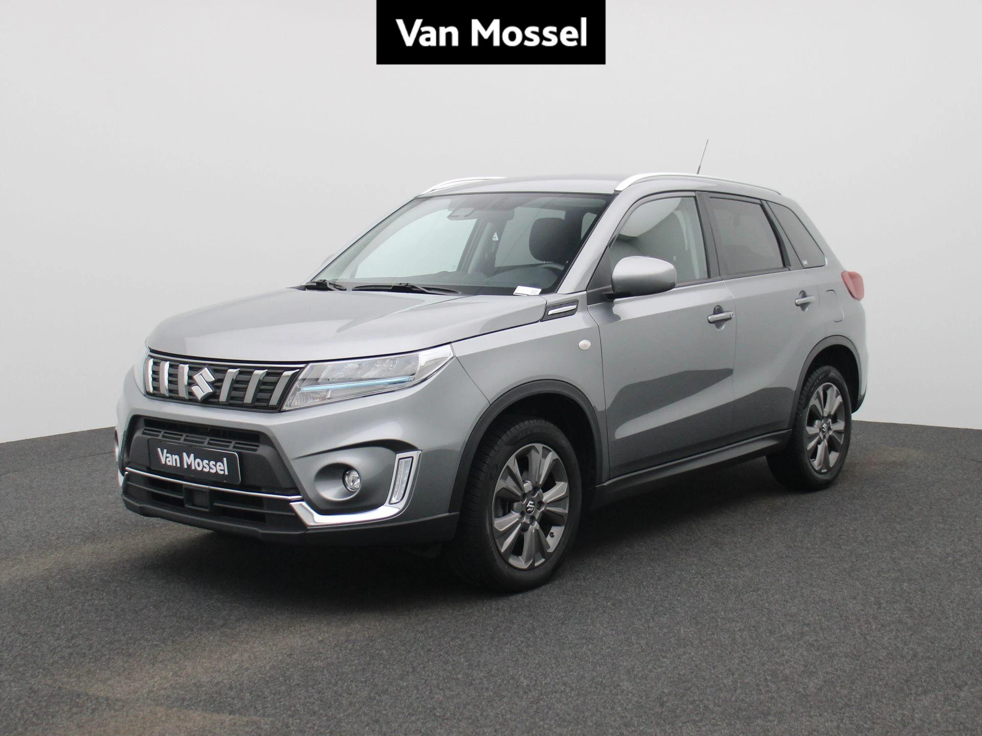 Suzuki-Grand Vitara-image-0