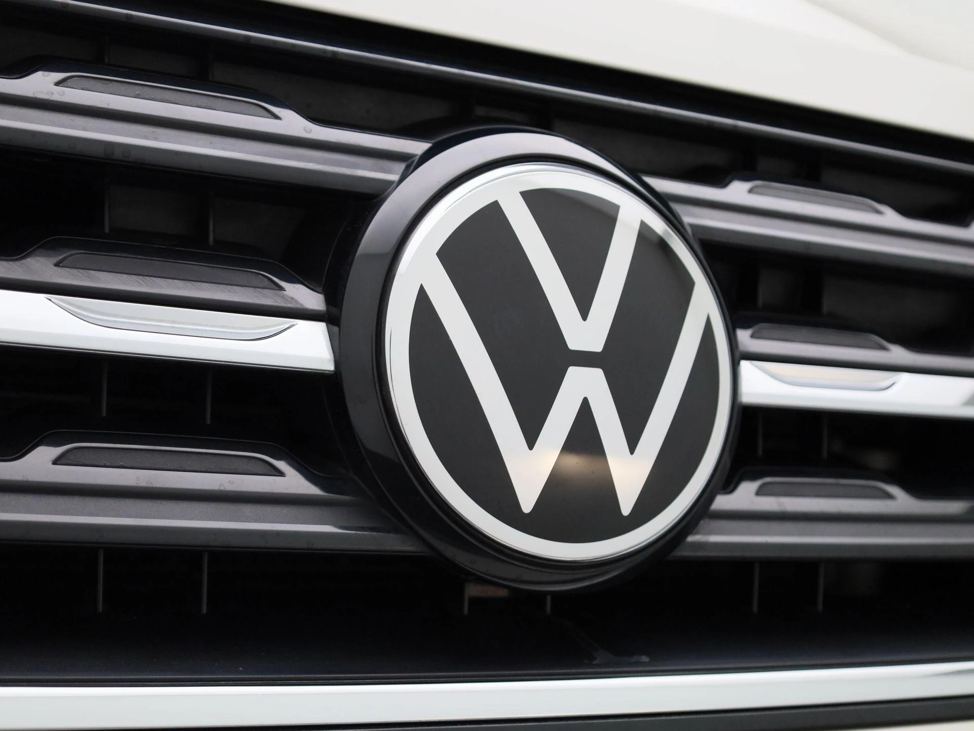 Volkswagen-T-Cross-image-33