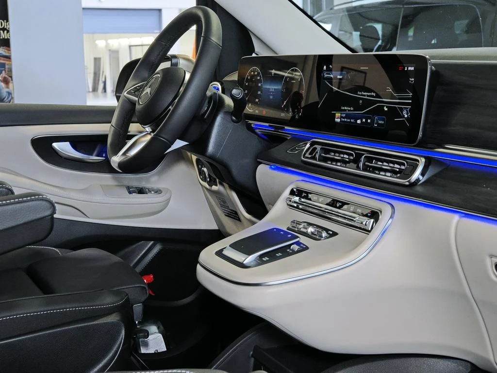 Mercedes-Benz-Marco Polo-image-9
