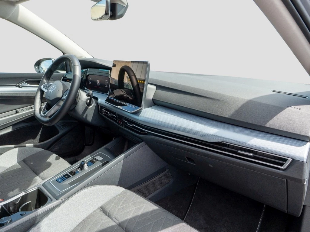 Volkswagen Golf VIII 1.5 TSI DSG eHybrid Goal WWV