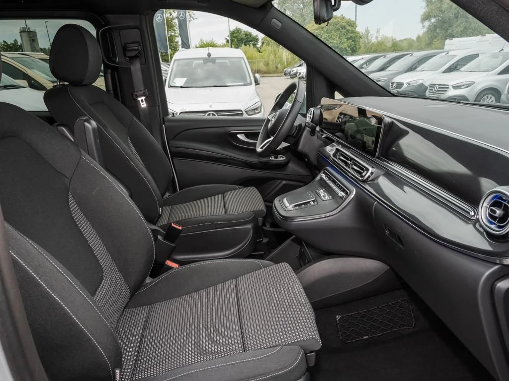 Mercedes-Benz-V-Klasse 250-image-8