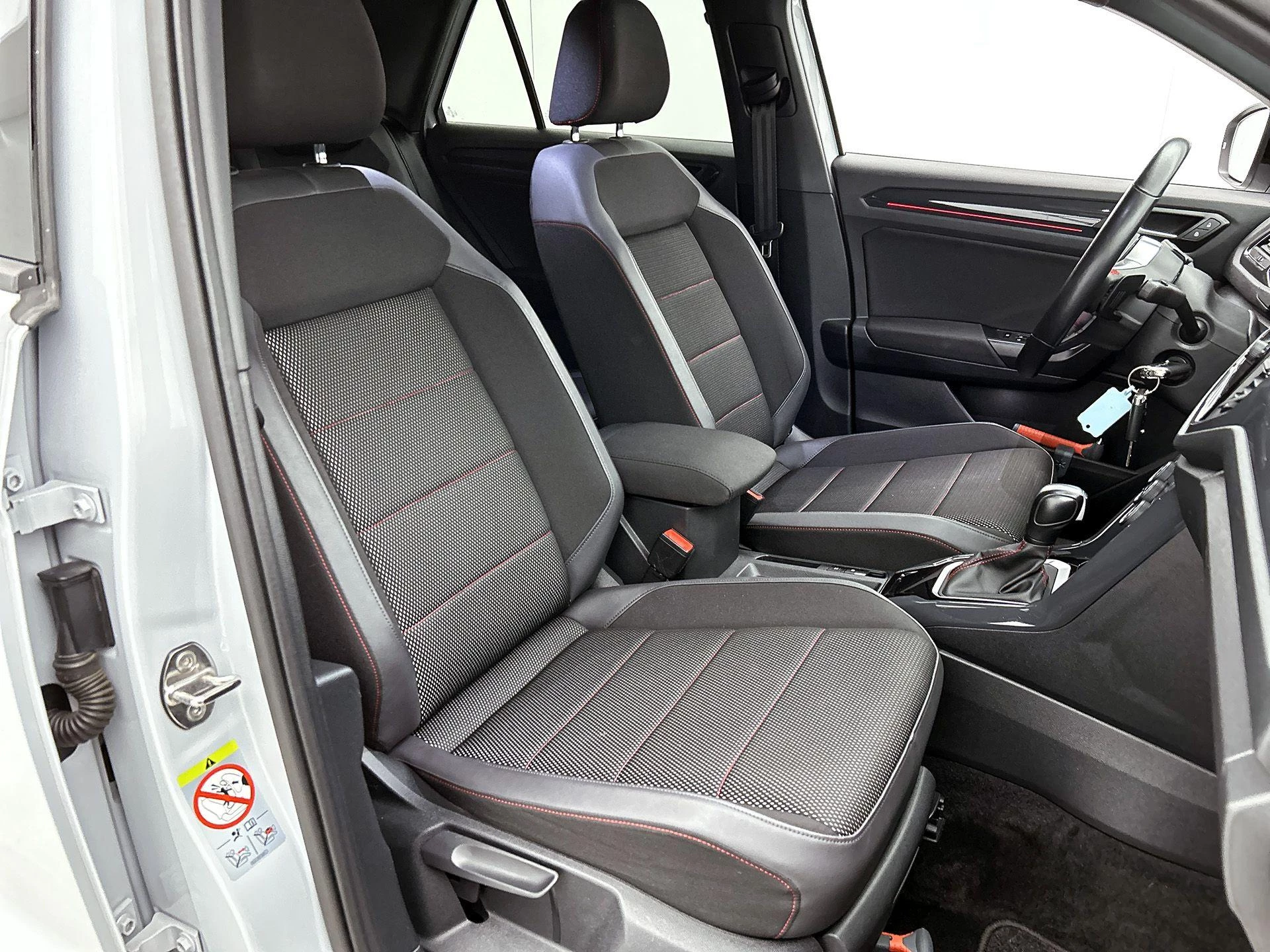 Volkswagen T-Roc 1.5 TSI Sport | 150 PK