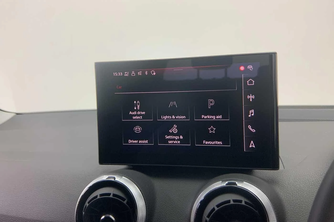 Audi-Q2-image-17
