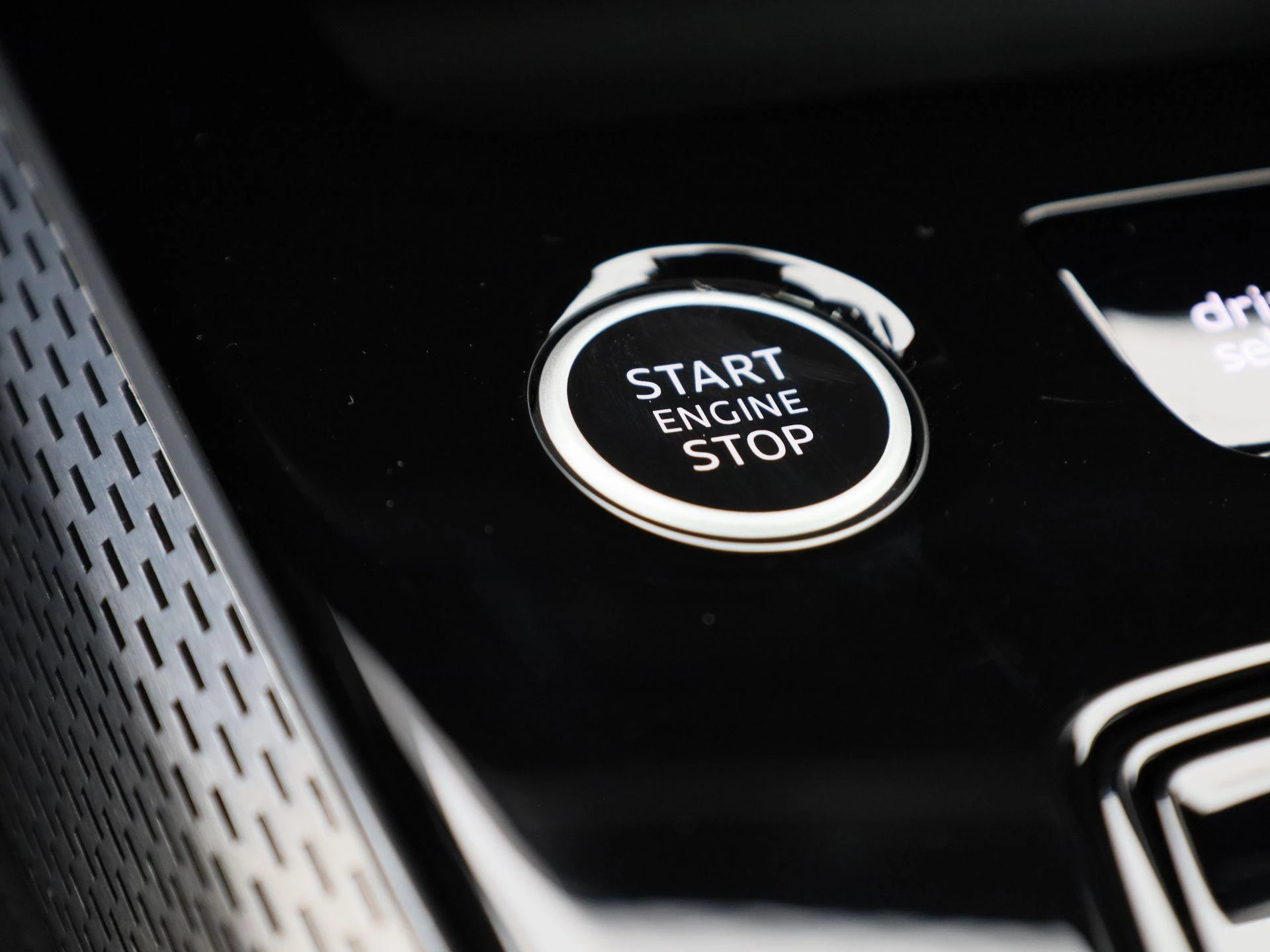 Audi A6 Avant 2.0 e-hybrid quattro S edition 299 PK