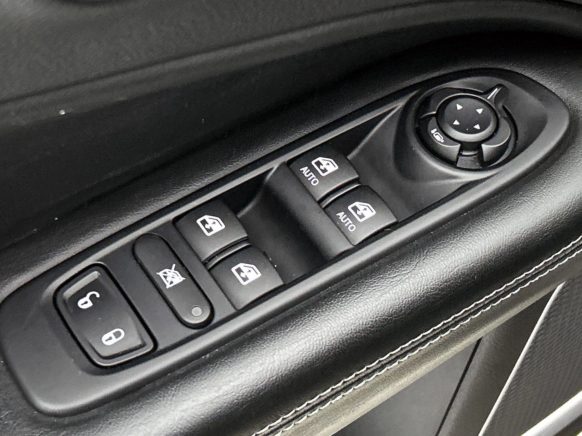 Jeep-Compass-image-25