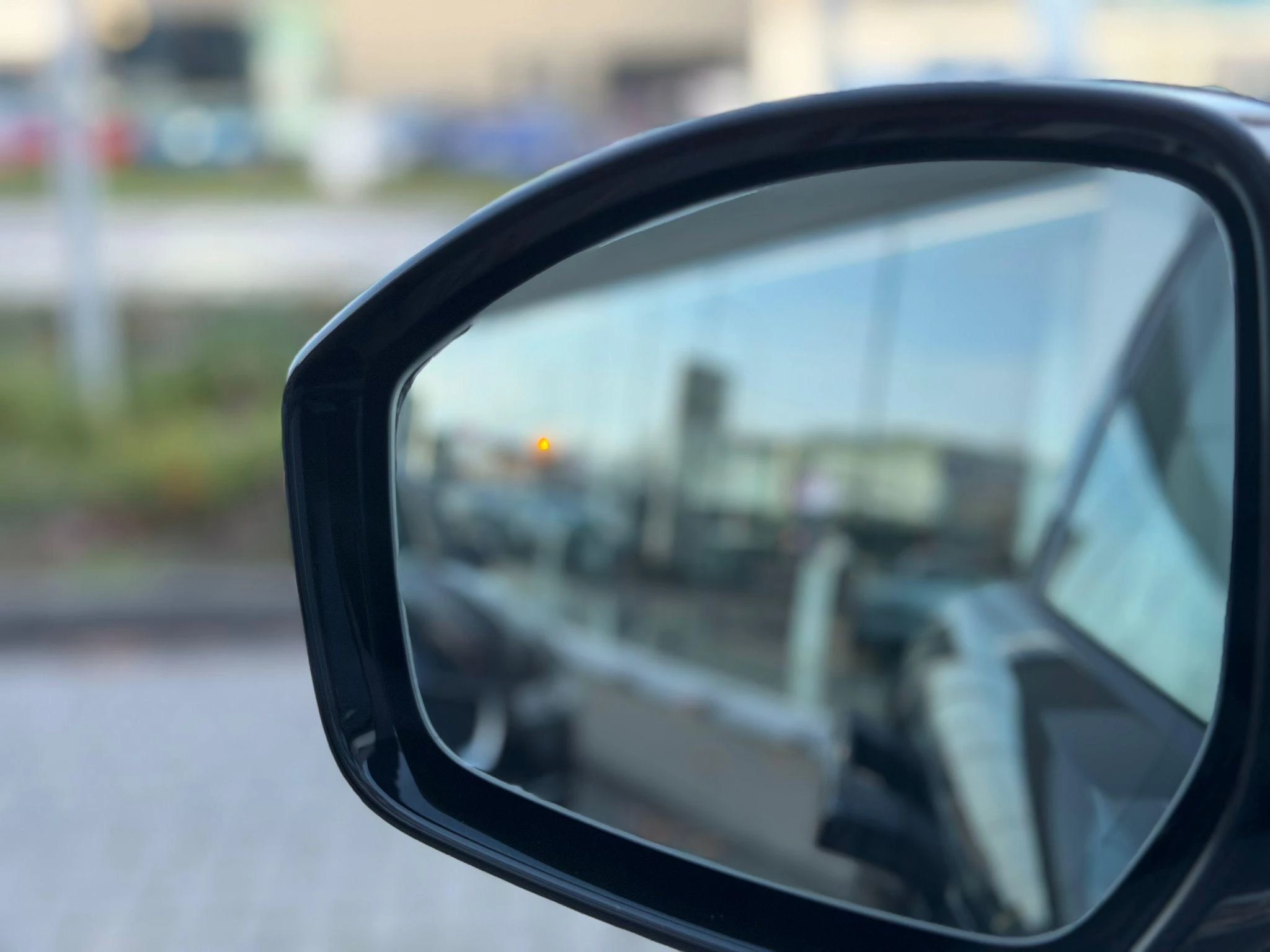 Land Rover Range Rover Evoque P270e Dynamic SE AWD Auto. 26MY