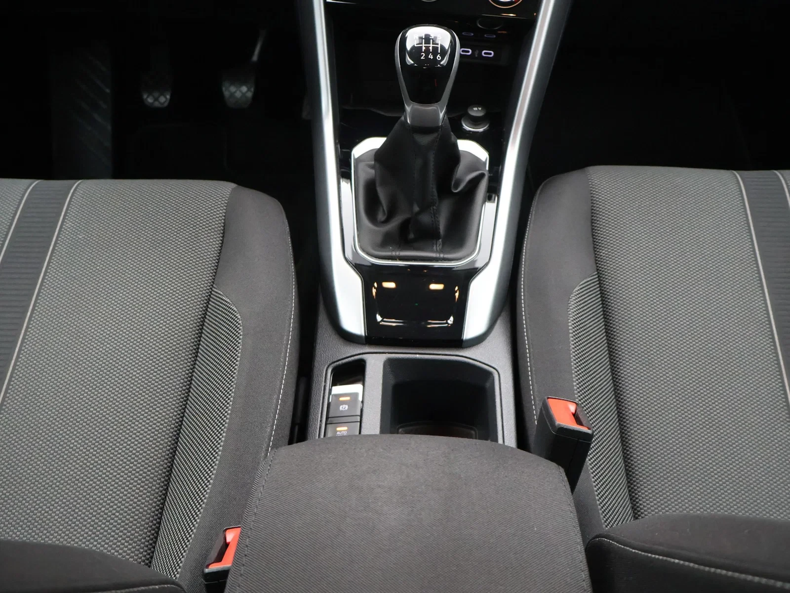 Volkswagen T-Roc T-Roc Life 1.0TSI 110PK *VIRTUAL COCKPIT*PDC*ACC*APP-CONNECT*...*