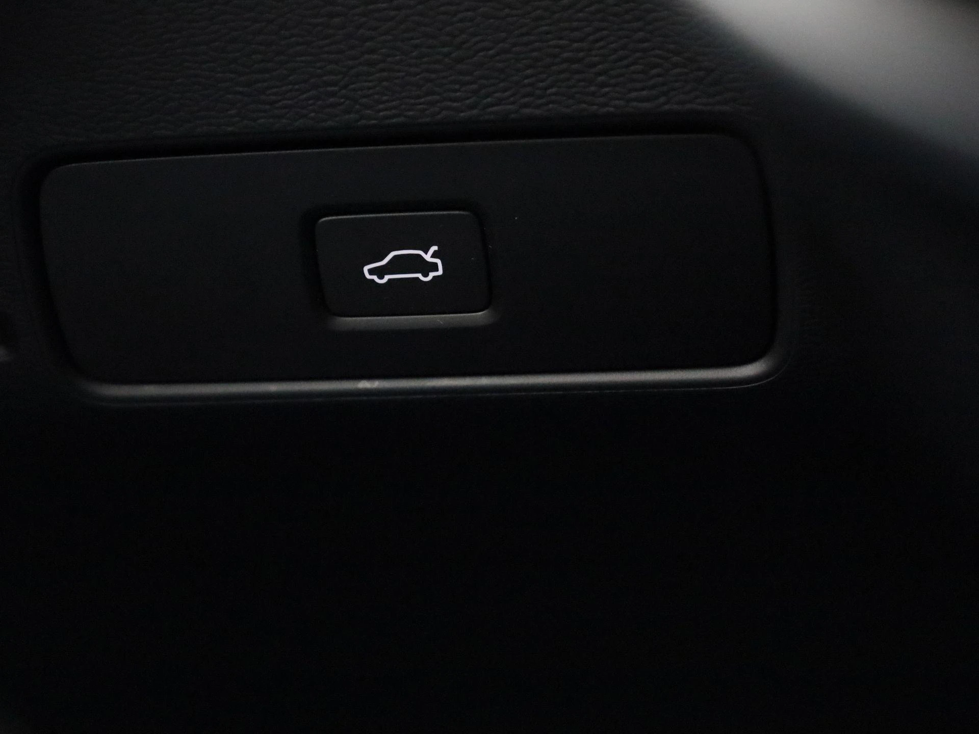 Volvo-XC40-image-24