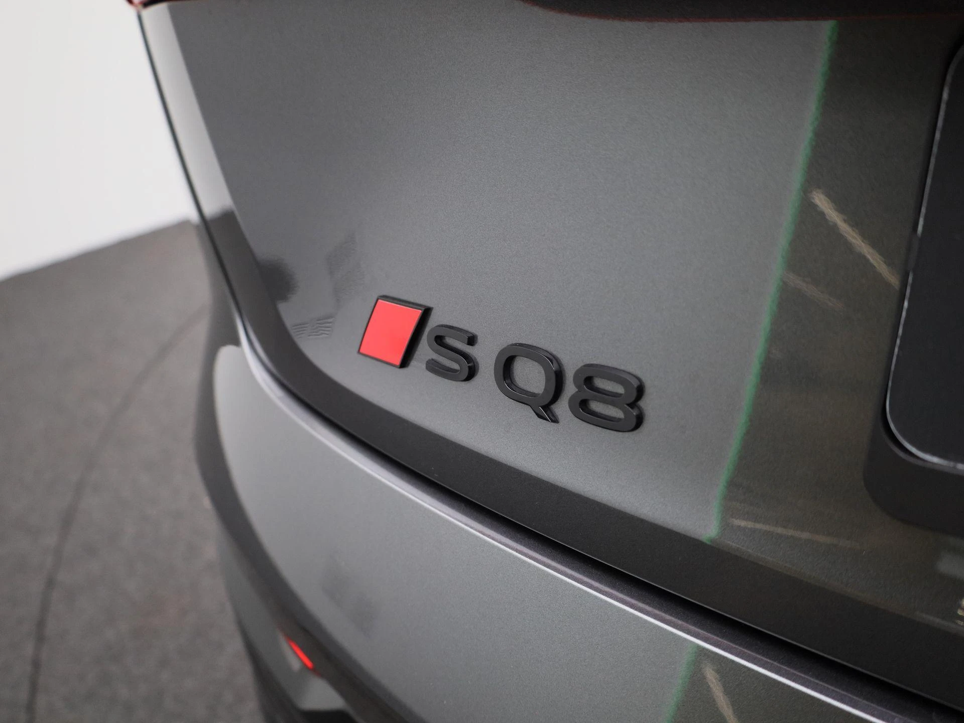 Audi-Q8 Sportback e-tron-image-40