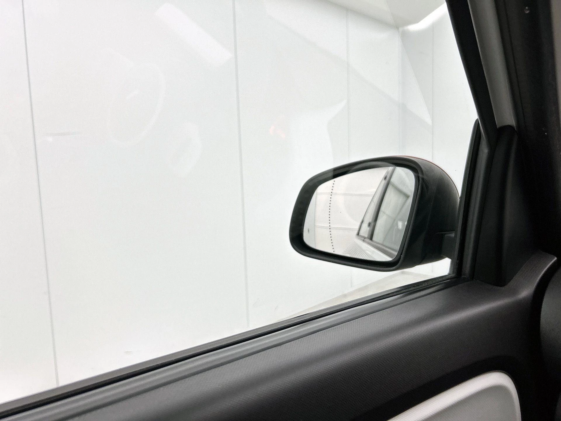 Renault-Twingo-image-18