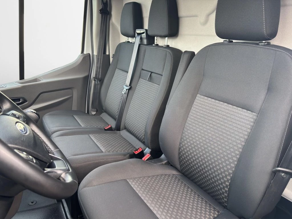 Ford-Transit-image-18