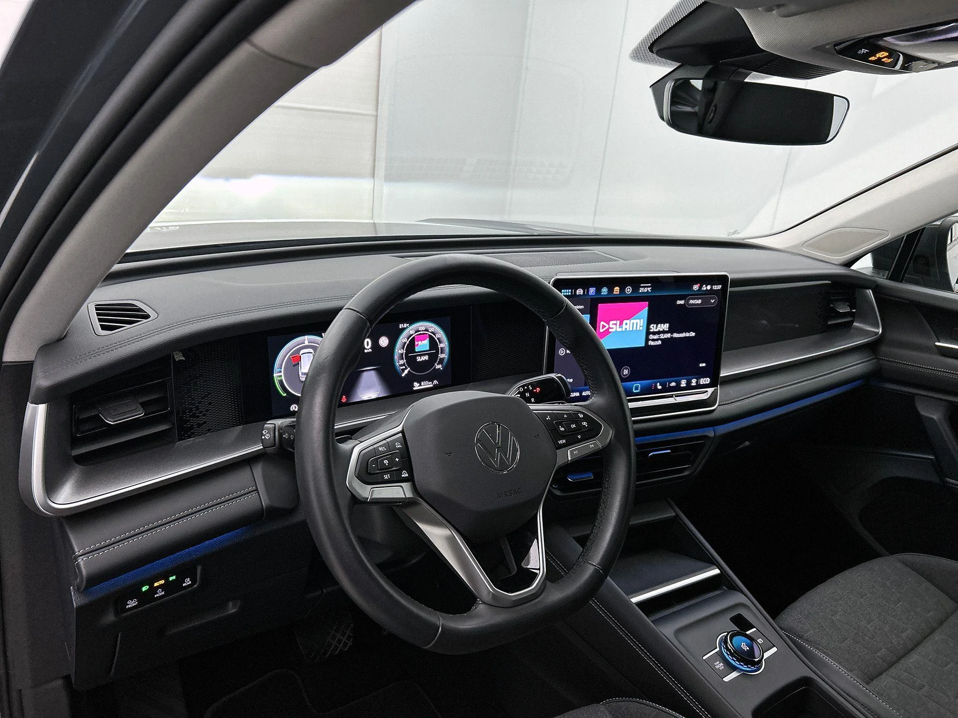 Volkswagen-Tayron-image-18