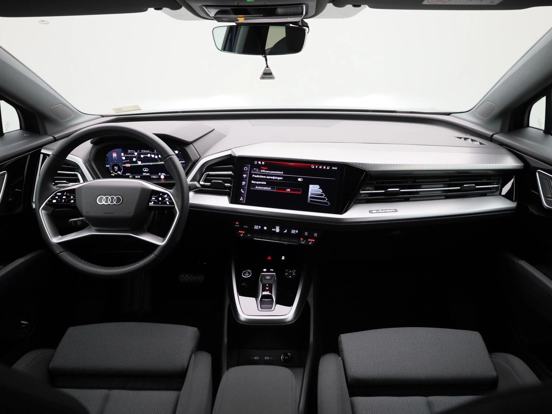 Audi-Q4 e-tron-image-42