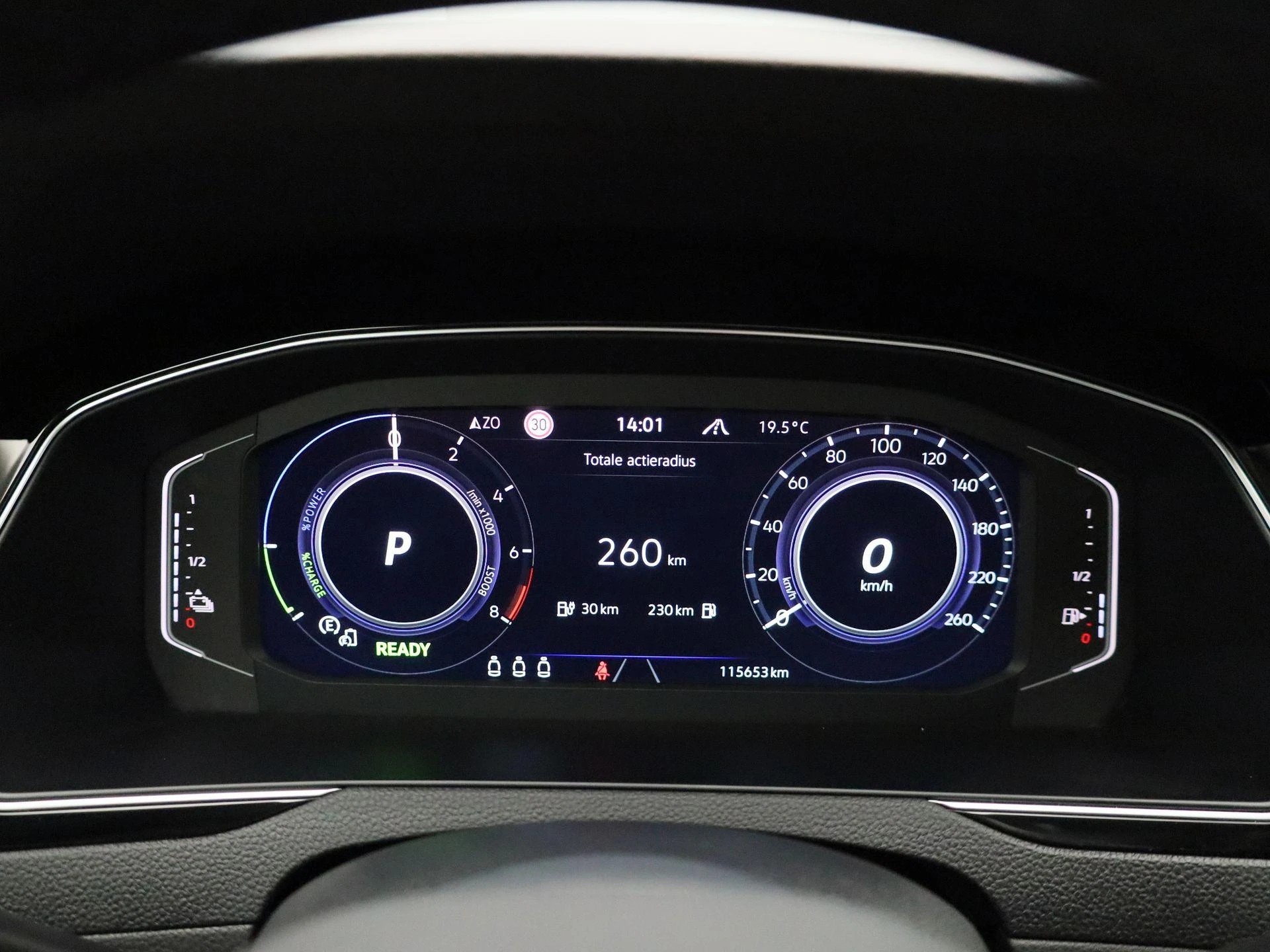 Volkswagen-Passat-image-20