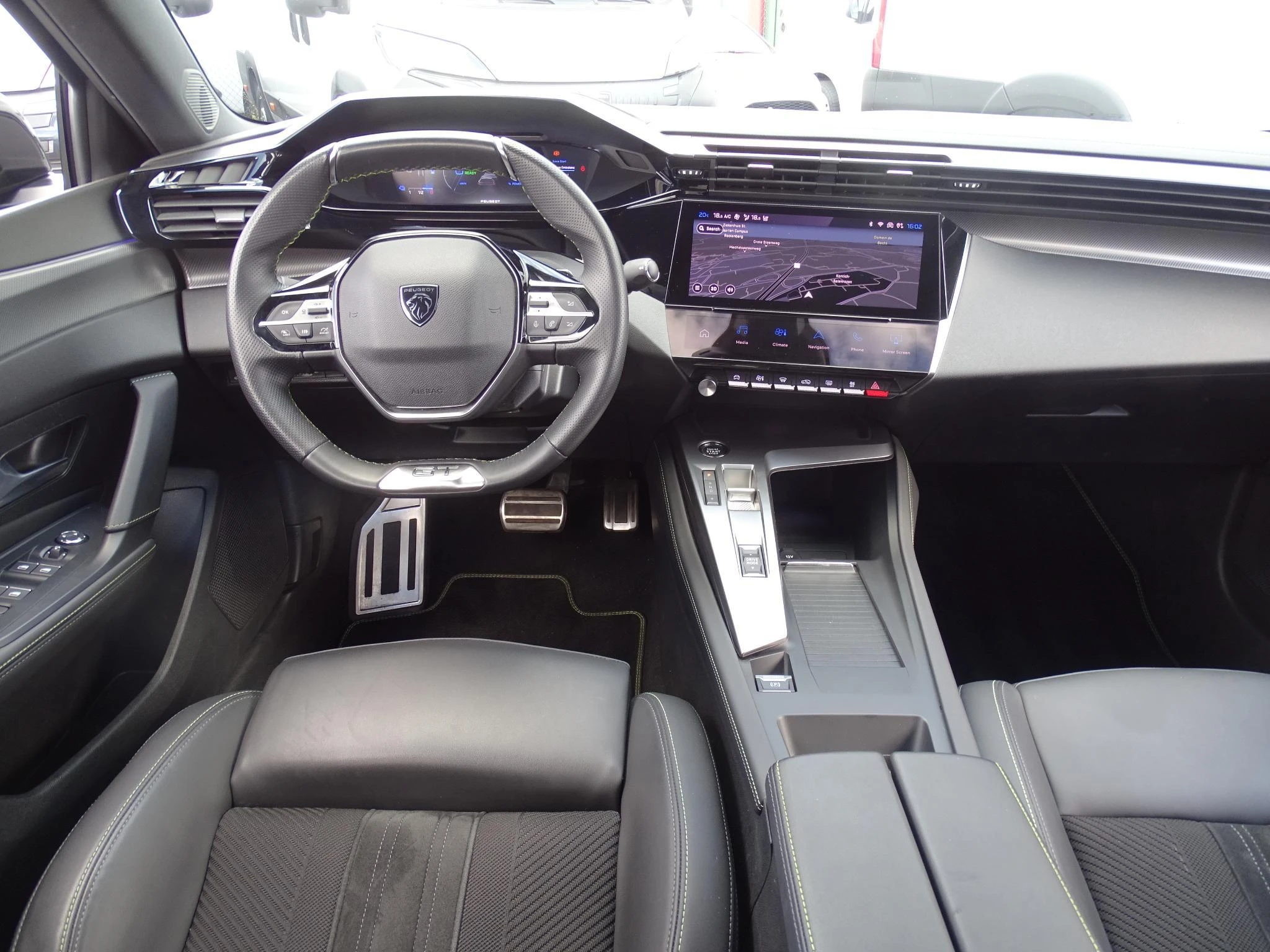 Peugeot 408 1.6 Hybrid 225 S&S EAT8 First Edition