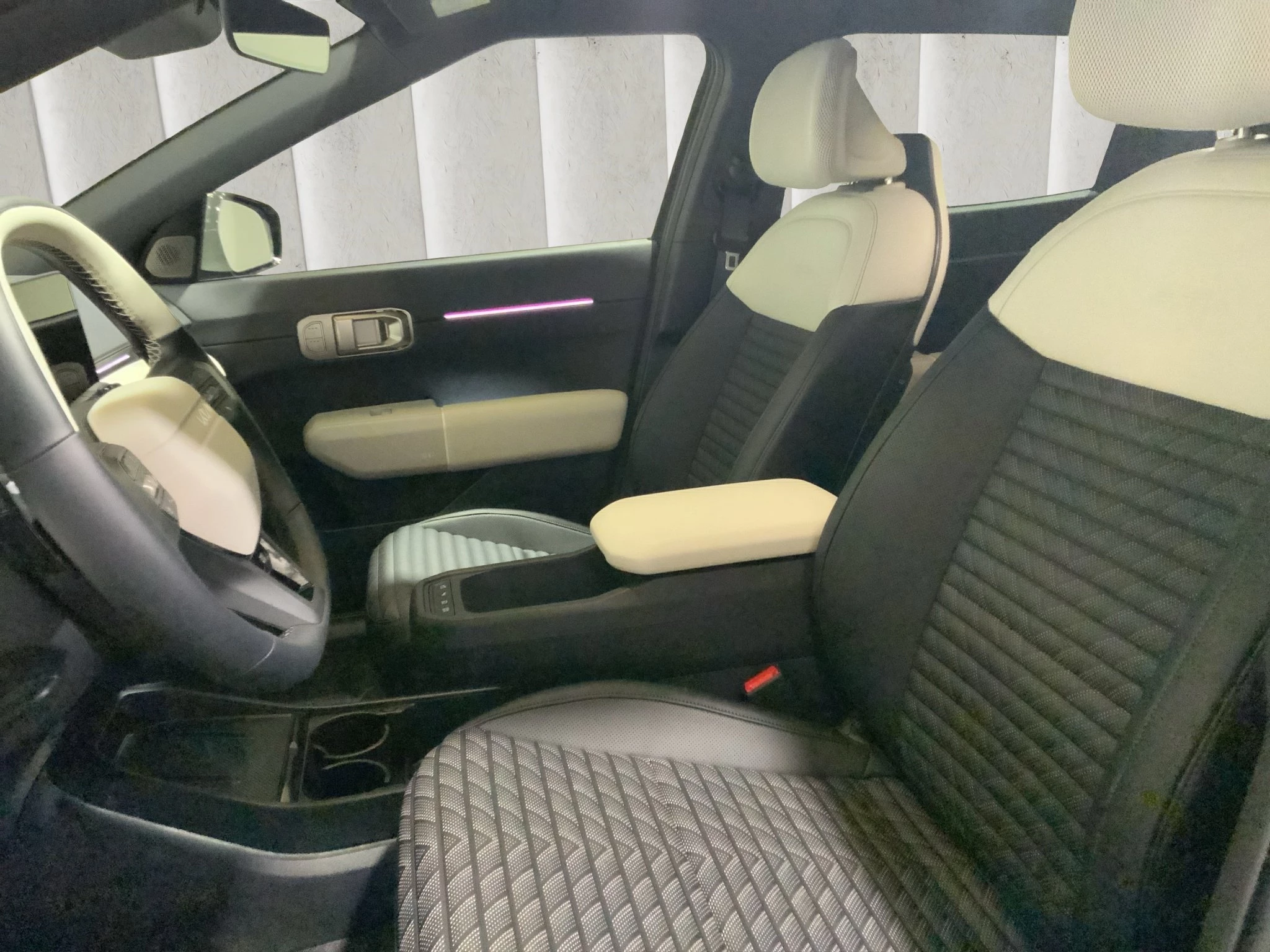 Kia EV4 Hatchback GT-line 81 kWh 150 kW Frontantrieb Schräghecklimousine. 5-türig