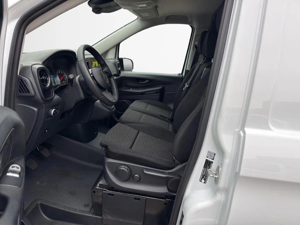 Mercedes-Benz-Vito 116-image-16