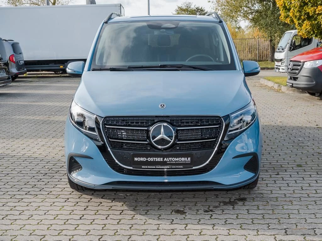 Mercedes-Benz-V-Klasse 220 d-image-3