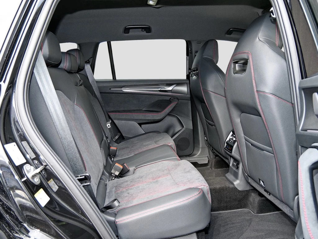 Škoda Kodiaq RS UPE br. 58.090,- 2.0 l TSI 4x4 DSG 195 kW / 265 PS