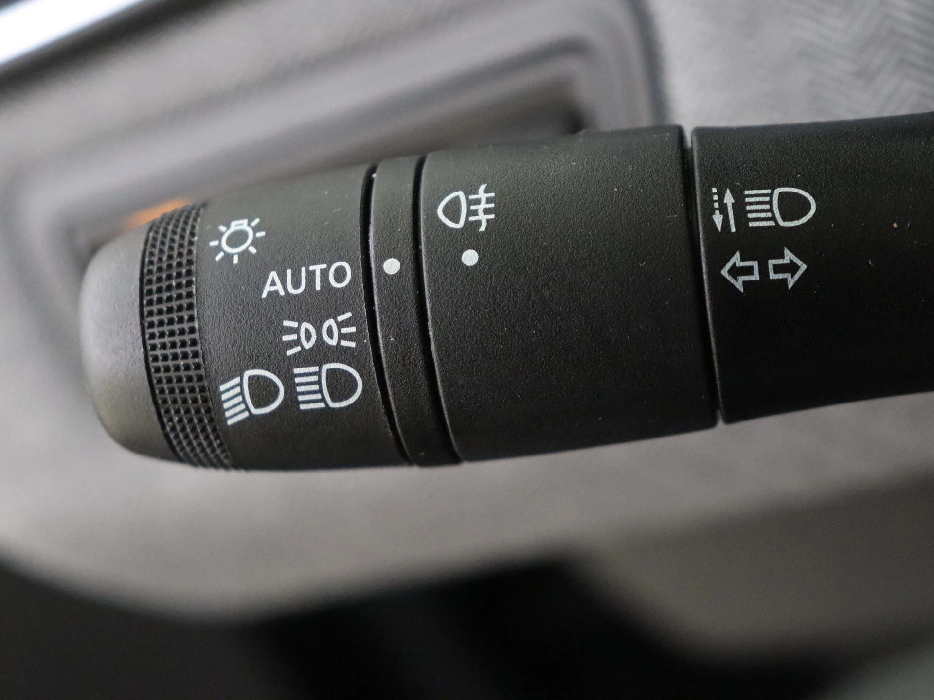 Renault-Clio-image-30