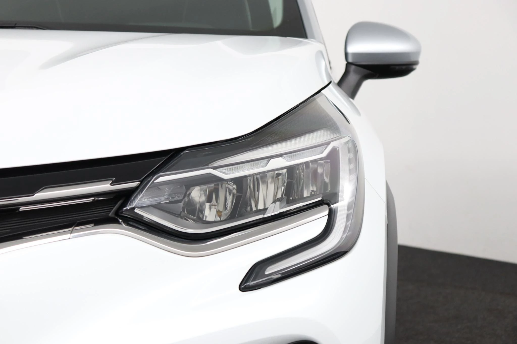 Renault-Captur-image-28