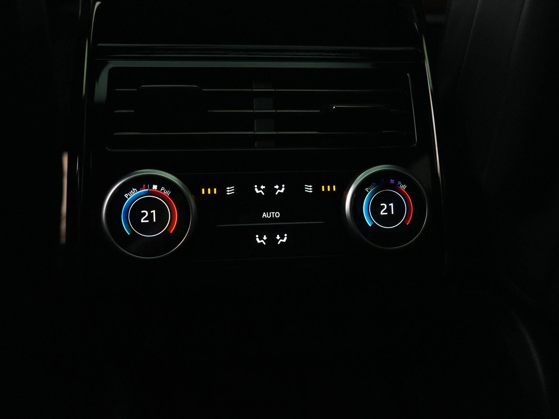 Land Rover-Range Rover Sport-image-48