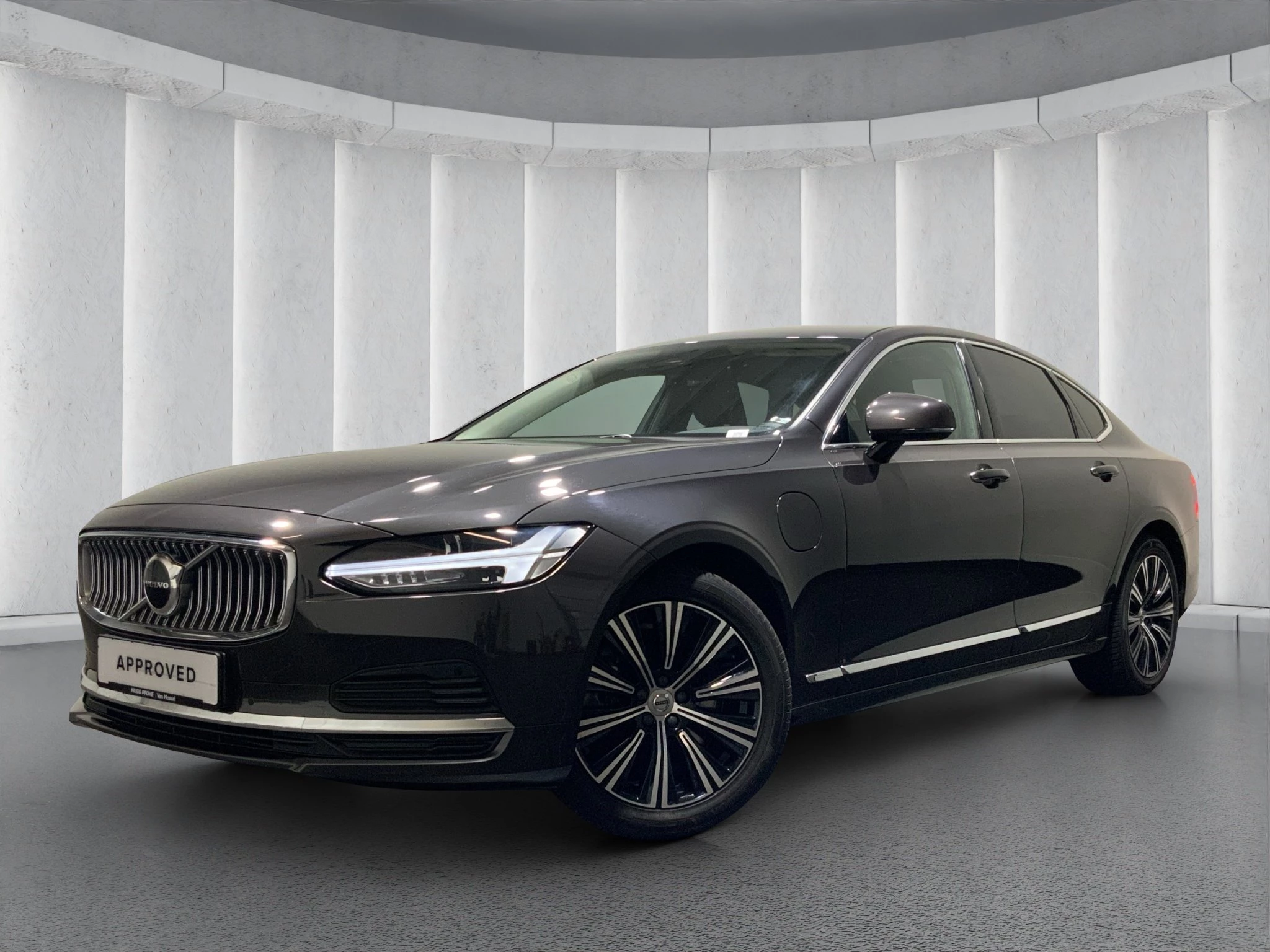 Volvo-S90-image-0
