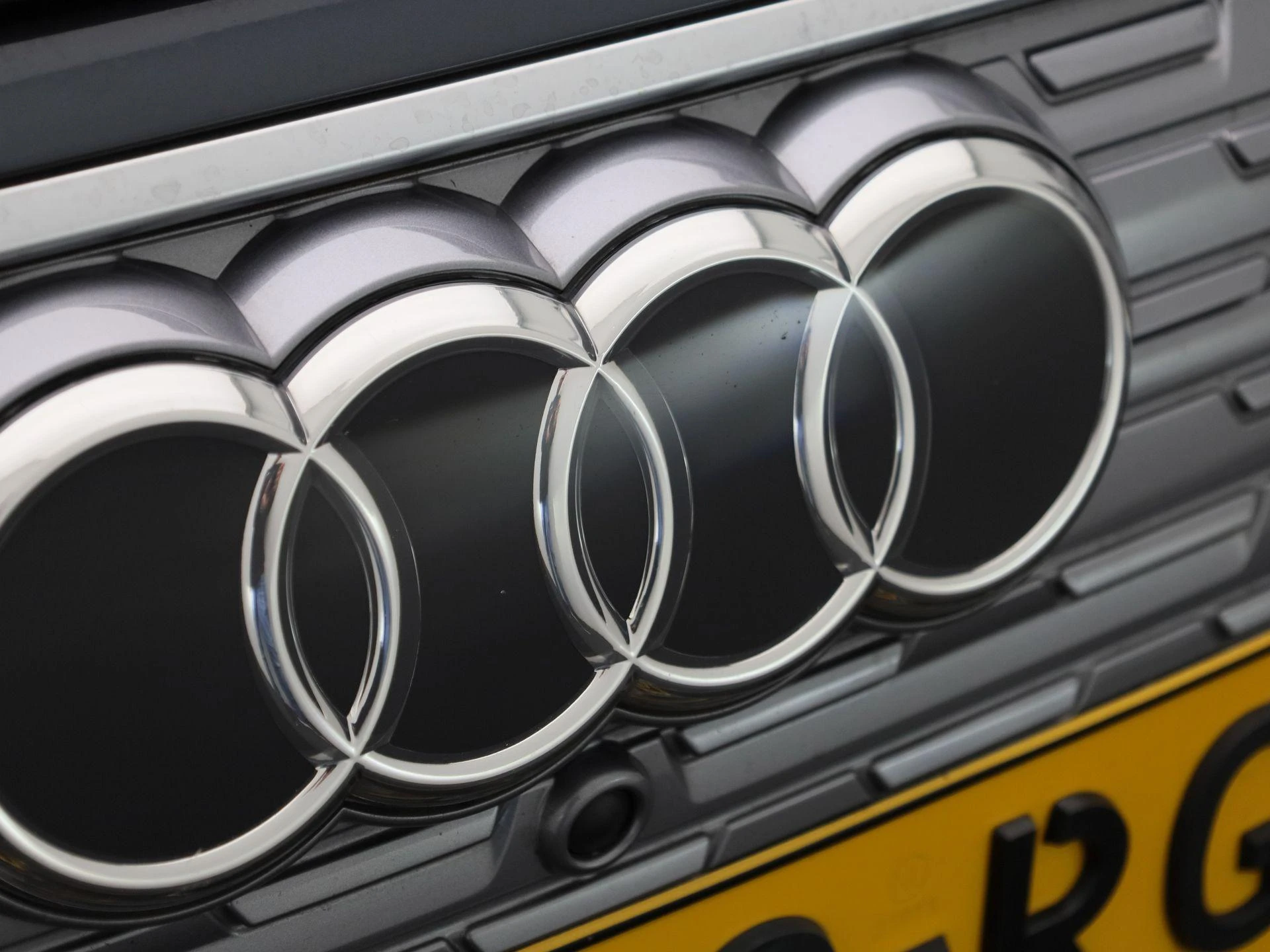 Audi-Q4 e-tron-image-34