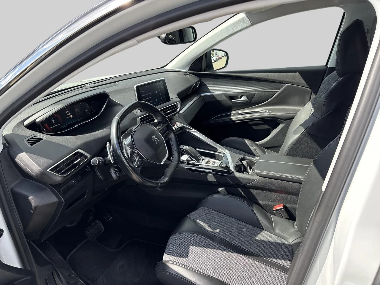 Peugeot-5008-image-7