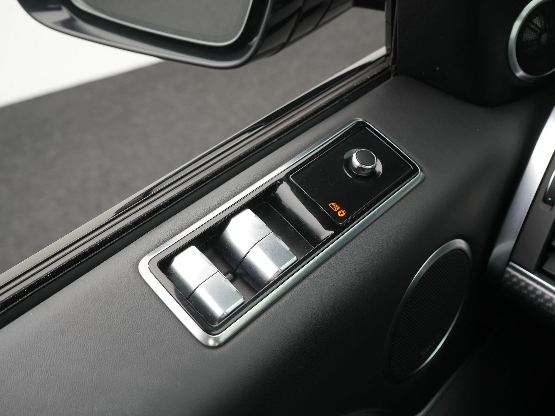 Land Rover-Range Rover Sport-image-31