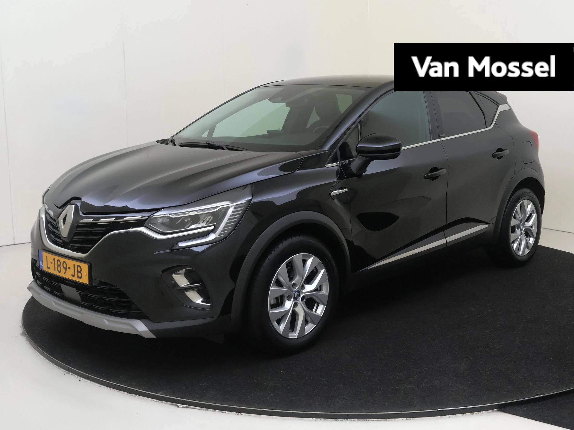 Renault-Captur-image-0