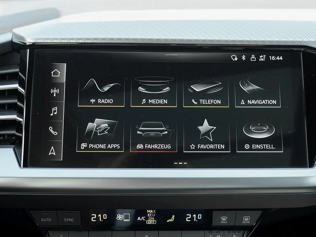 Audi Q4 e-tron 35 Navi ACC Panorama Kamera ACC PDC+