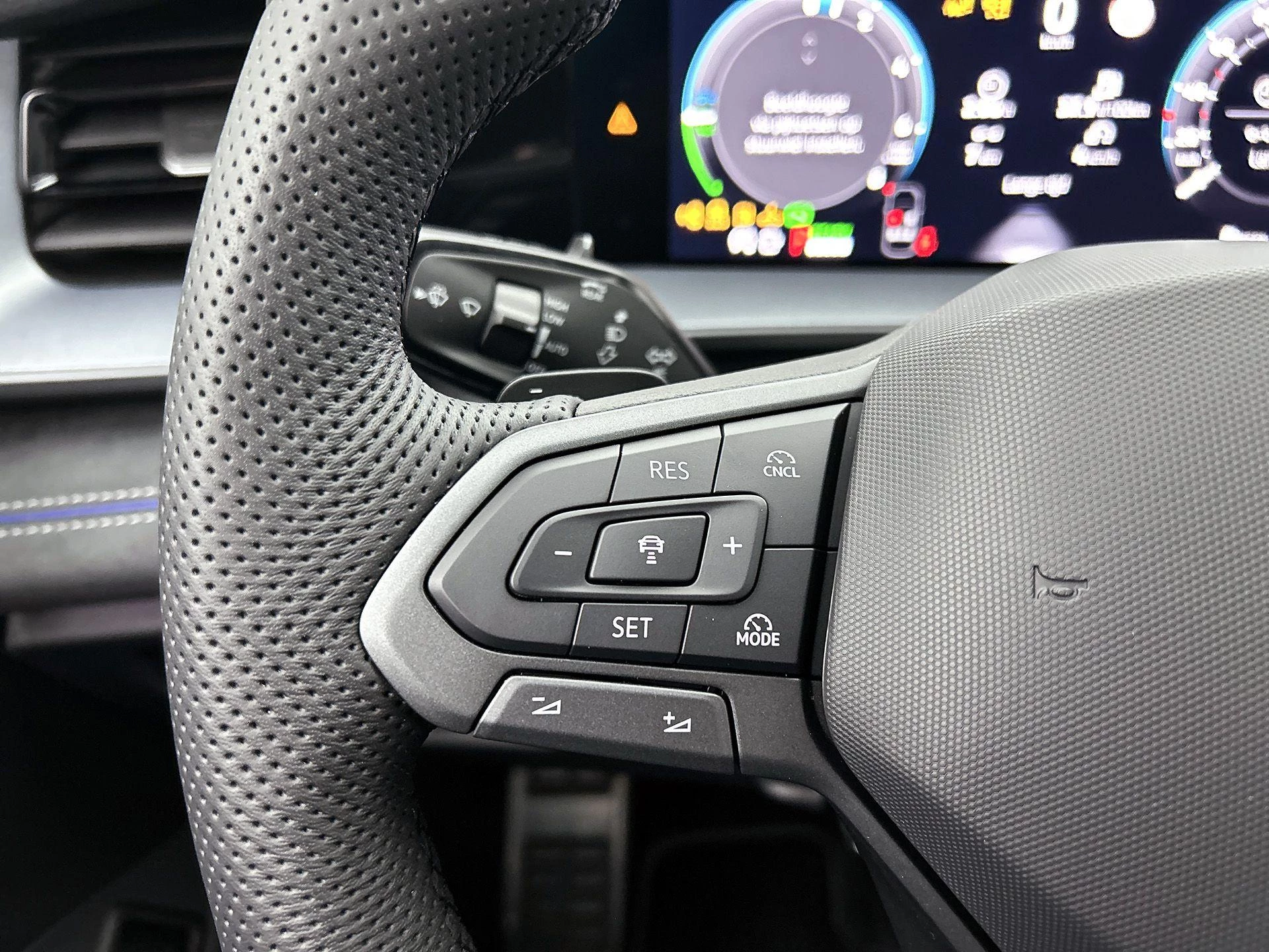 Volkswagen-Tayron-image-5