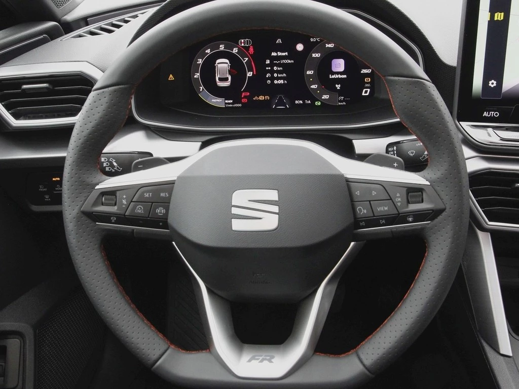 SEAT Leon Sportstourer eTSI UPE 46.330 FR Black Ed.