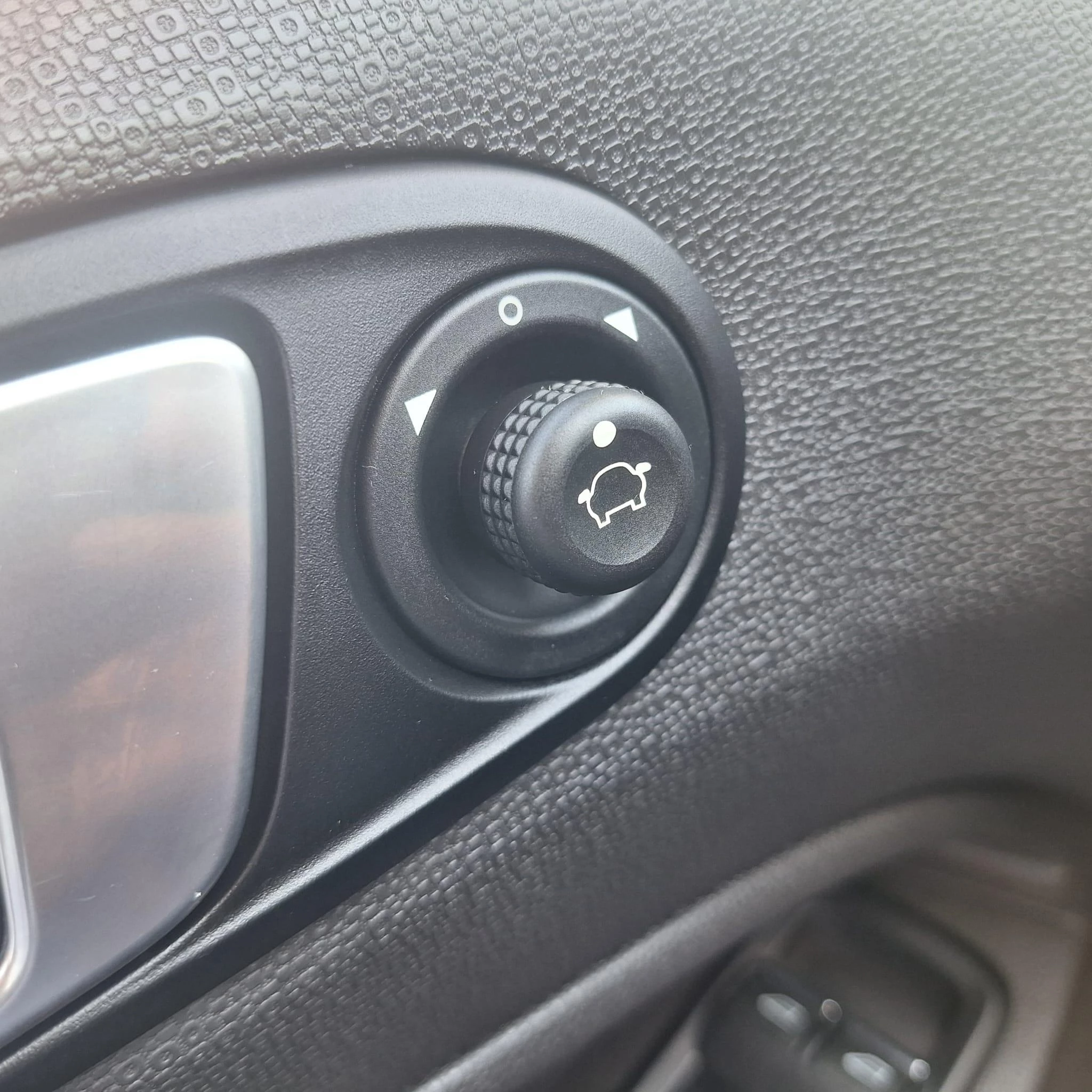 Ford-EcoSport-image-16