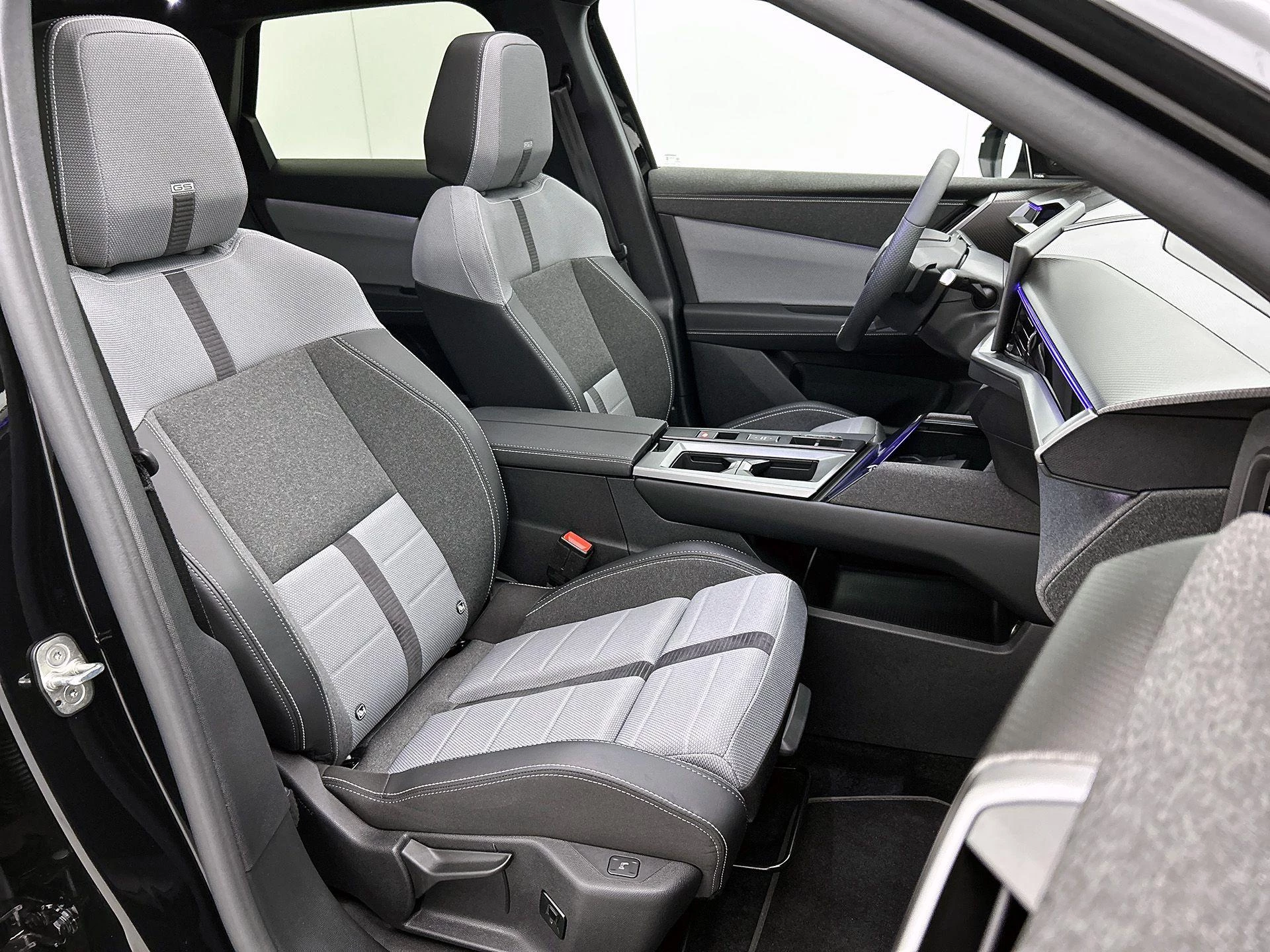 Opel Grandland 1.2 Turbo Hybrid GS