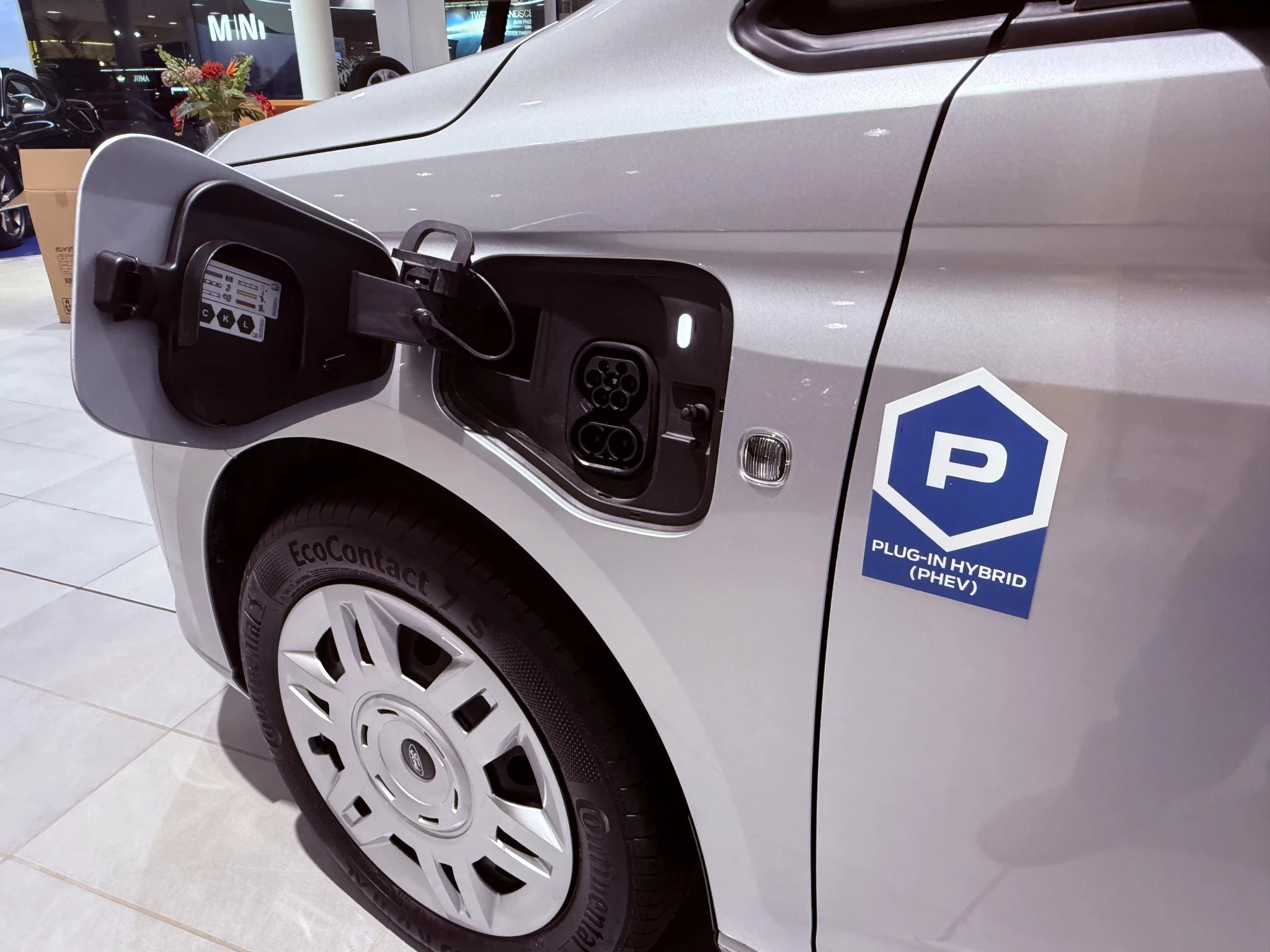 Ford-Transit Connect-image-7