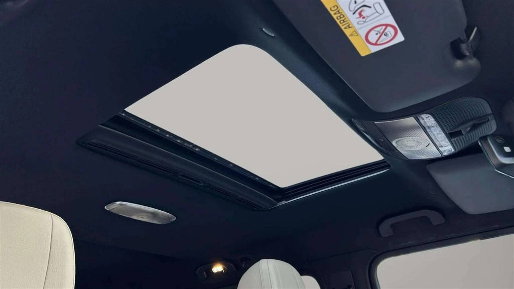 Mercedes-Benz-G-Klasse-image-25