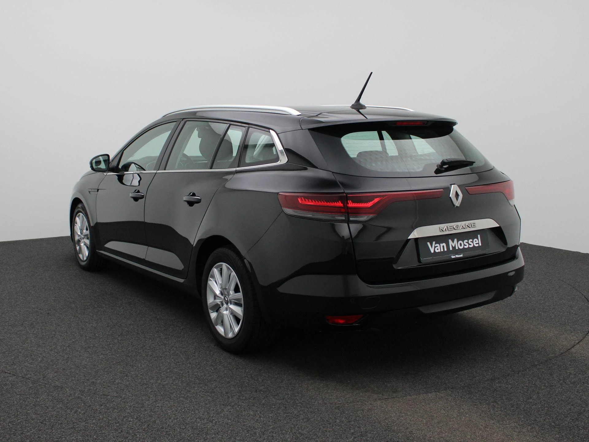 Renault-Mégane Grand Tour-image-1