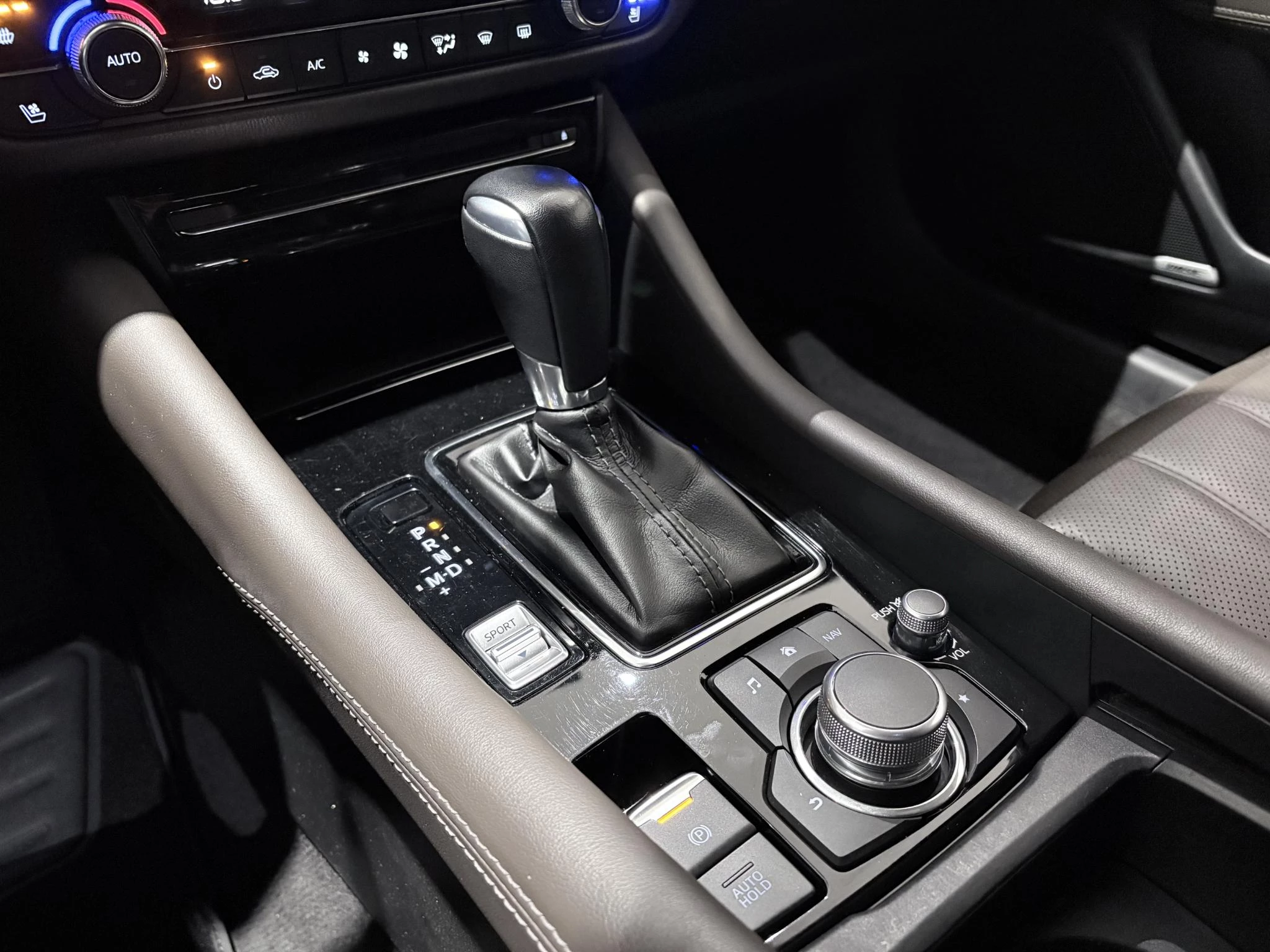 Mazda-6-image-25