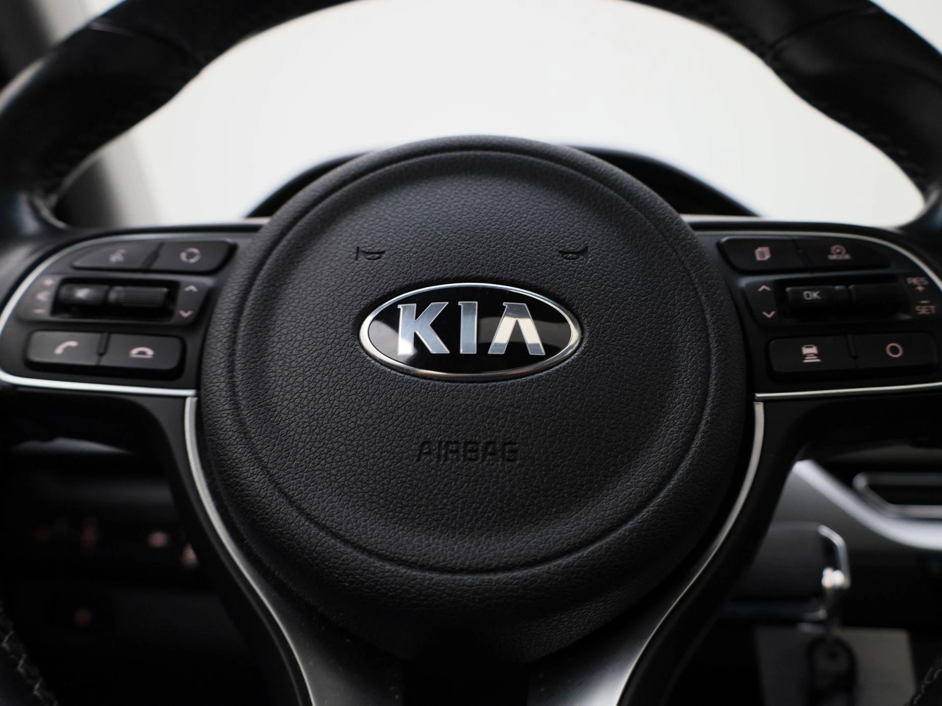 Kia-Niro-image-26