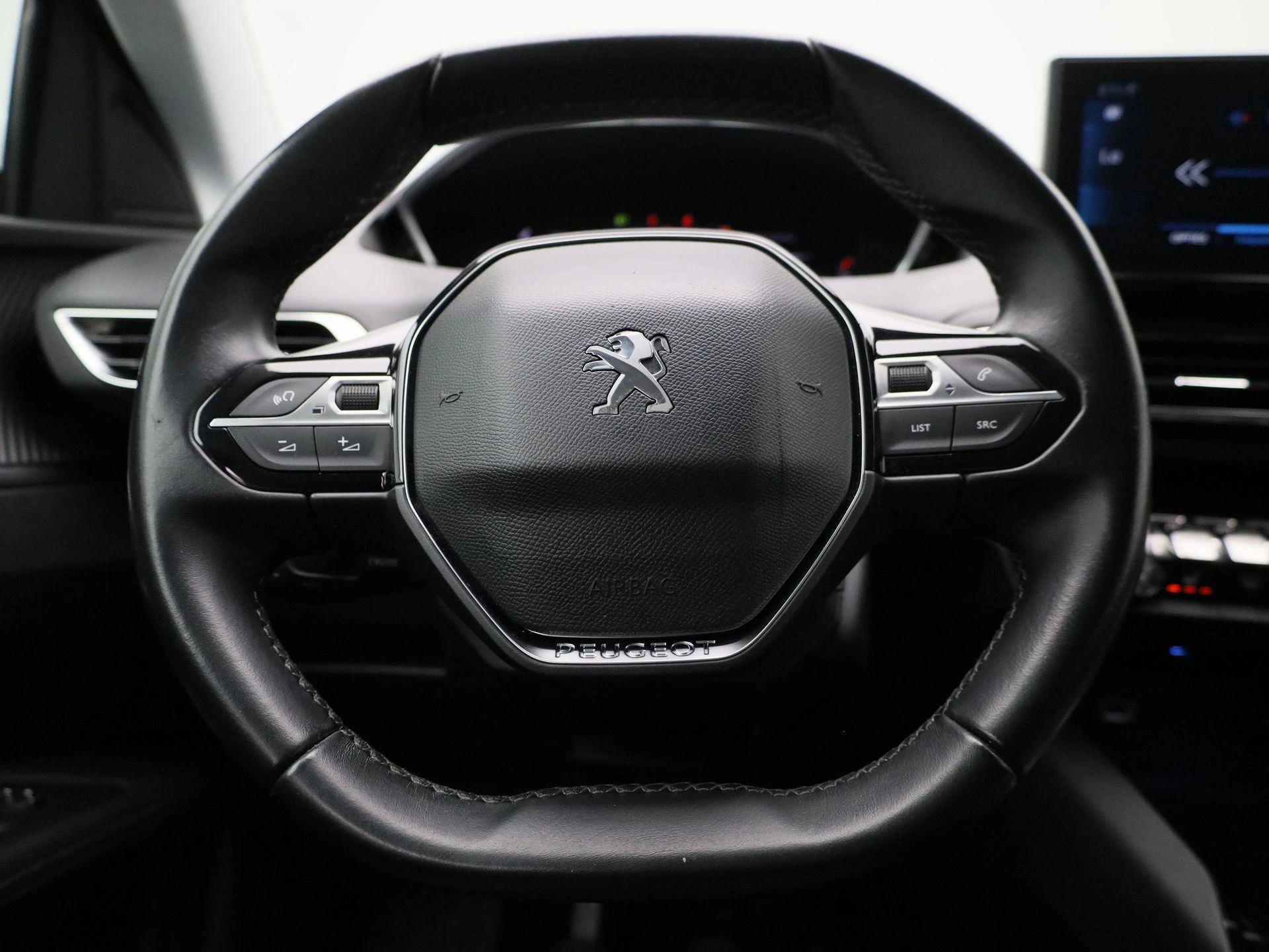 Peugeot-3008-image-6
