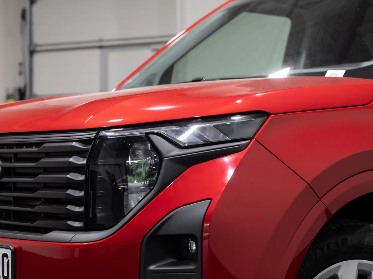 Ford-Transit Courier-image-3